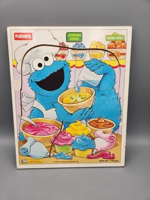 Rompecabezas bandeja de madera Playskool Sesame Street Cookie Monster Bakes 1994 676-08 difícil de encontrar Foto 1 de 4