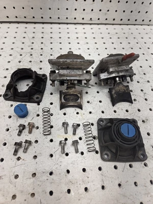 1999 Polaris Xcr 440 Sp Oem Exhaust Power Valves 5132190 PAIR - Image 1 of 4