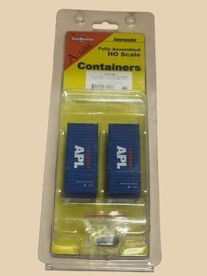 InterMountain HO Scale 30065-01 APL ~ APZU Corrugated Container 2-Pack NEW! - Image 1 of 4