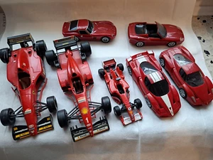 Ferrari Sammlung Modellautos Formel 1 und PKw - Bild 1 von 1
