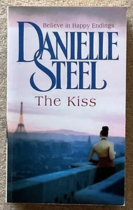The Kiss by Danielle Steel - Picture 1 of 2