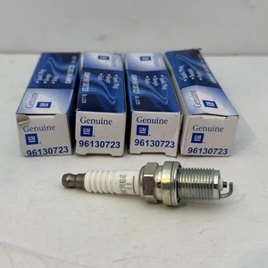 Chevrolet GM OEM 04-08 Aveo 1.6L-L4 Ignition-Spark Plug 96130723 FULL SET OF 4! - Picture 1 of 3