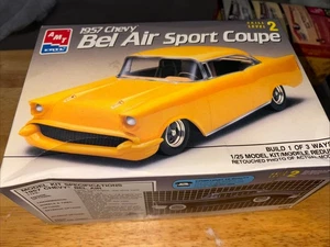 AMT 1957 Chevy Bel Air Sport Coupe 1/25 Scale Model Kit 6563 - OPEN BOX - Picture 1 of 10