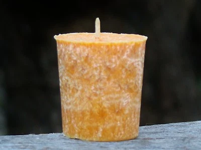 8pk 160hr/pack CIT RONELLA LAVENDER CEDARWOOD Votive Candles MOZZIE REMOVAL - Image 1 of 4