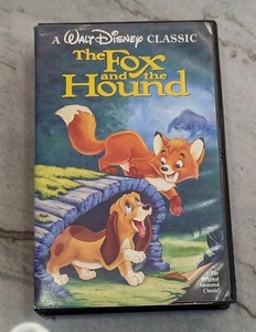 Hollywood Video Store VHS Rental Tape - Black Triangle Fox and the Hound Disney - Imagen 1 de 3