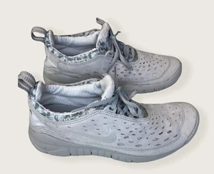 Nike Free Run Trail Grey White Men’s Size 8 CW5814-002 NWOB Women Size 9.5 - Picture 1 of 7