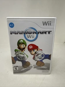 Mario Kart WIIi Nintendo solo custodia e manuale - Foto 1 di 3