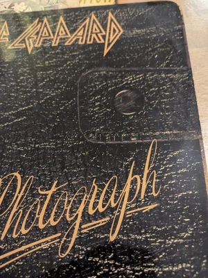 RARE DEF LEPPARD Photograph 1984 12" Vinyl LP Great Condition VERX 9 - Image 1 of 4