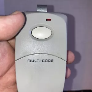 Genuine Multi-Code 308911 FCC ID EF4 XMULTI-CODE 300MHz - Picture 1 of 6