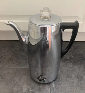 Vintage Universal Coffeematic Coffee Percolator. Works with box. Chrome Plated - Picture 1 of 12
