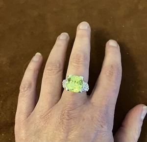 Lime Green Cubic Zirconia Sterling Ring Size 6.75 Lot B - Picture 1 of 5