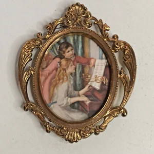 Vintage Small Ornate Wall Plaque Made in Italy - Bild 1 von 8