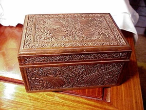 - WOODEN DRESSER BOX, INTRICATE CARVING ON EXTERIOR SURFACES, EST EARLY 20TH C - Picture 1 of 6