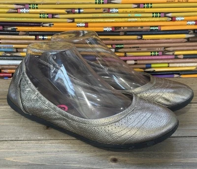 Zapatos planos de ballet Nurture dorados cómodos para mujer talla 8 Foto 1 de 4