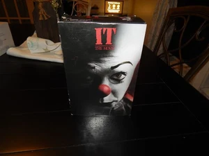 RARA Figurina It The Movie di NECA Reel Toys nuova con scatola originale - Foto 1 di 11