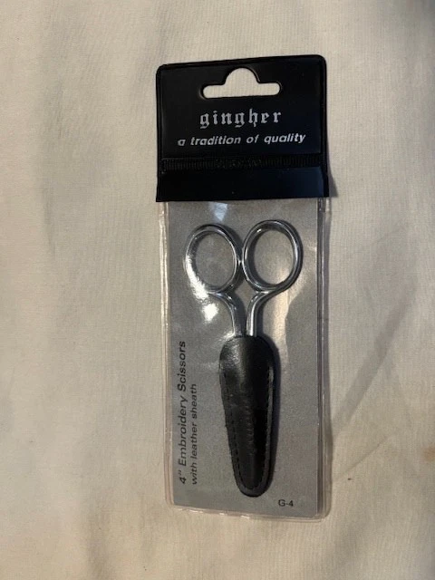 Gingher Stickschere Mit Großem Griff - 10,2 Cm Für Nähen & Sticken
