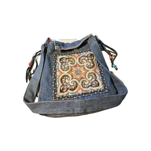 Bolso Bandolera Denim Reciclado Hecho a Mano Boho Mandala Hippie Cartera Acolchada... - Imagen 1 de 7