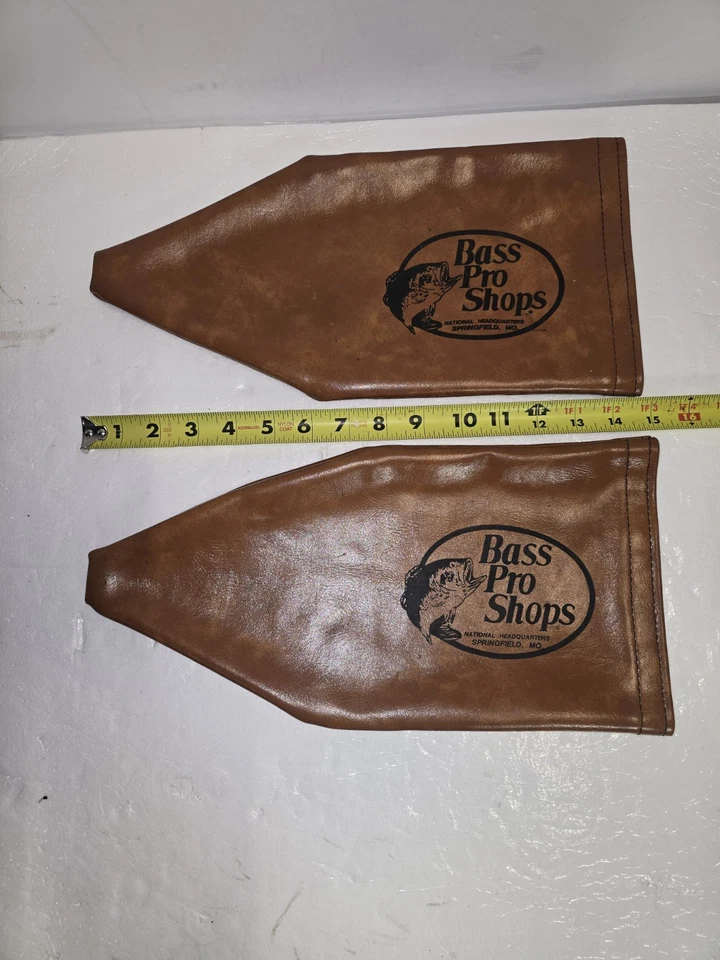 conjunto de 2 capas de vinil para molinetes de pesca Bass Pro Shops, com fecho de gancho e laço (#1) - Imagem 1 de 4