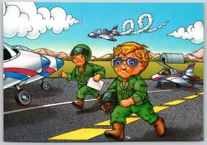 Kleine Piloten laufen zu Flugzeugen - Schleife zu Schleife machen Stunts - Kinder - Postkarte - Bild 1 von 2