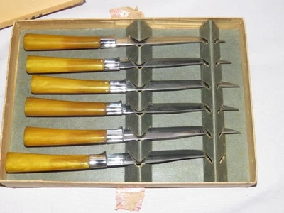 Vintage John Hull  Sheffied De Luxe Stainless  6 Pc. Steak Set - Image 1 of 3