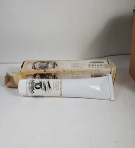Winsor & Newton Oil Paint Colour Color 200 ml Titanium White 6.75 U.S. fl. oz. - Picture 1 of 3