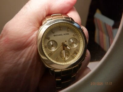 WATCH, MICHAEL KORES UNISEX WITH PRECISION TIME KEEPING WITH STOP - WATCH. - image 1 of 4