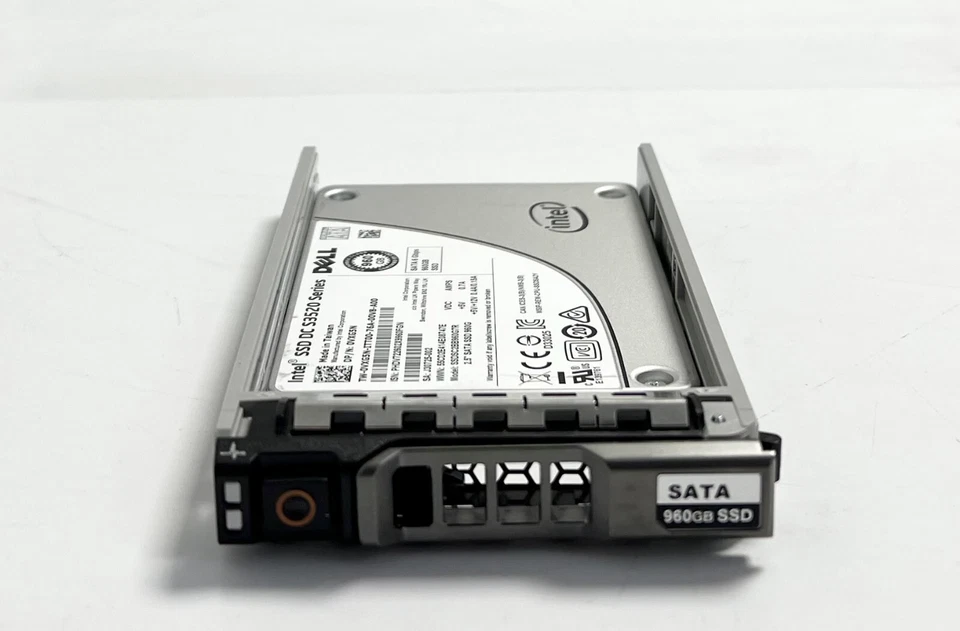 Dell 960GB 6G VXG5N RI SATA 2.5'' SSD - Image 1 of 4