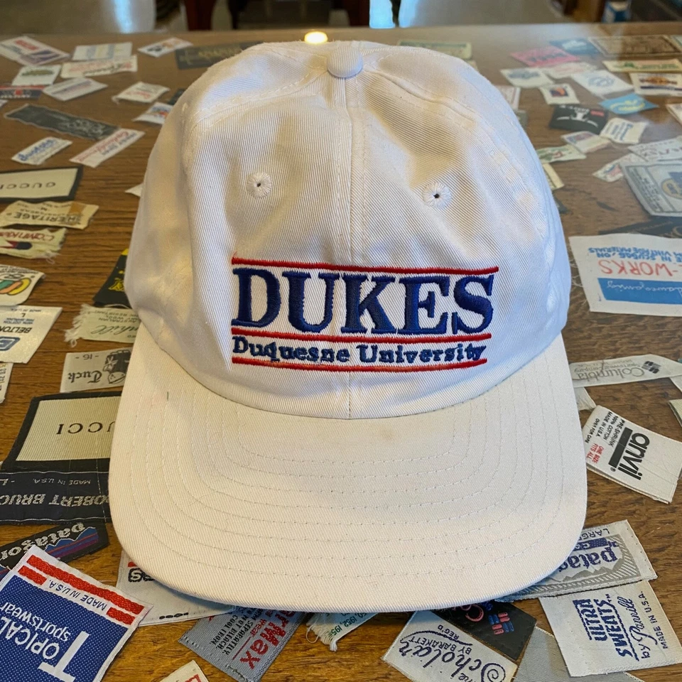 1990s Dukes Duquesne University Splitbar Snapback Vintage The Game Baseball Cap Foto 1 de 4