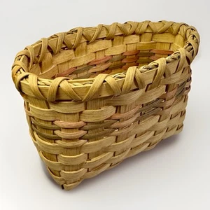 Beautiful Native American Cherokee Style Basket - Picture 1 of 14