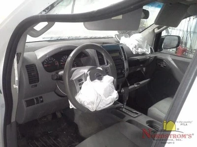 2016 Nissan Frontier Sunvisor RH Passenger Right Gray Foto 1 de 4