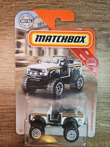 2019 Matchbox #52 '76 International® Scout WHITE | 50th SUPERFAST 52/100 - Bild 1 von 5