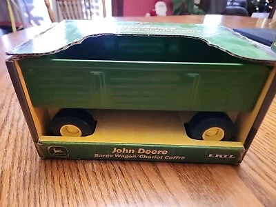 2007 Ertl John Deere 1/16 Scale Die-Cast Metal Barge Wagon Trailer - Image 1 of 4