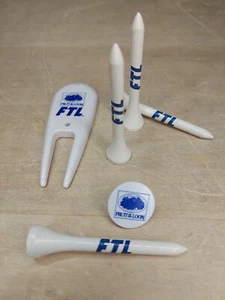 Vintage Fruit Of The Loom Golfset Tees Golfball Marker & Divot Tool - Bild 1 von 4
