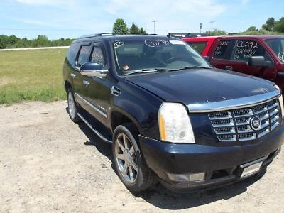 Used Front Left Upper Upper Control Arm Front fits: 2007 Cadillac Escalade new s - Image 1 of 4