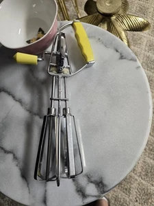 Vtg Hand Held Stainless Steel Crank Beater Mixer w/ YellowPlastic Handle Japan - Picture 1 of 5