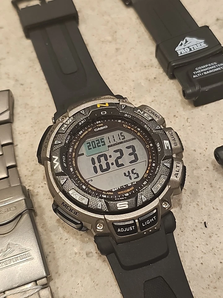 Reloj para hombre Casio Protrek triple sensor alimentado por energía solar titanio PRG-240T-7 50 mm Foto 1 de 1