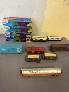 Verschiedene HO Triebwagen alle im Istzustand Verkauf als 1 Lot insgesamt 8 🔥🔥🔥🔥 - Bild 1 von 9