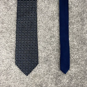 Tommy Hilfiger Black & Blue Geometric Square Dot Necktie 3.5 x 58 Silk - Picture 1 of 14
