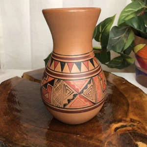 Vaso 6" Nativi Americani Terracotta Argilla Geometrica Stampata - Foto 1 di 6
