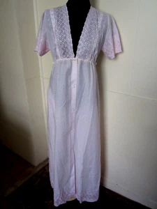 Vintage Elle Australian Made Broderie Anglaise House / Dressing Gown size 14 - Picture 1 of 12