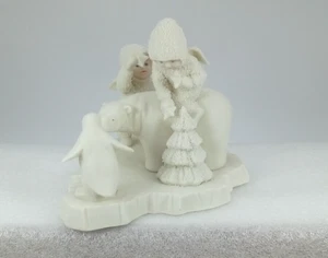 DEPT 56 Snowbabies "CAN I HELP TOO" Figur - Bild 1 von 8