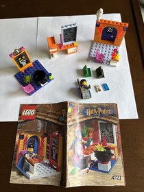 LEGO 4721 Harry Potter Hogwarts Classrooms