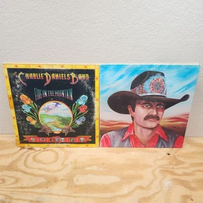 THE CHARLIE DANIELS BAND lot of 2 LPs  - Image 1 of 4
