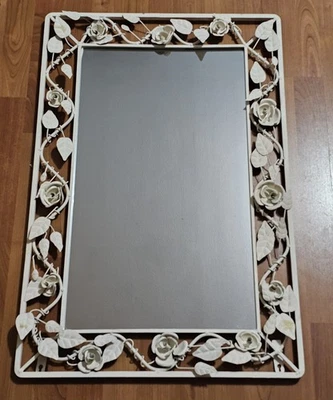 Espejo de pared vintage italiano aspecto blanco pintado hoja de rosa ornamentado Art Deco Foto 1 de 4