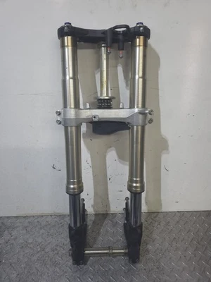 Suzuki GSXR 600 750 2008-2009 horquillas delanteras OEM con árboles triples Foto 1 de 4