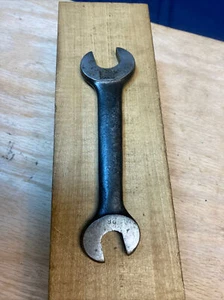 Bonnet tools no 26 DOE wrench  - Picture 1 of 4