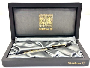 Pluma Estilográfica Pelikan M700 Toledo Oro 18k M Plumín Fino - Tapa Rota - Imagen 1 de 10
