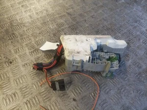 VAUXHALL COMBO 2004-2011 FUSE BOX  - Picture 1 of 6