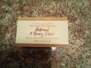 FERN VALLEY GOAT MILK SOAP OATMEAL & HONEY . - Picture 1 of 2
