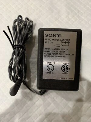 Fuente de alimentación de CA Sony para teléfono Sony - AC-T123 Foto 1 de 4